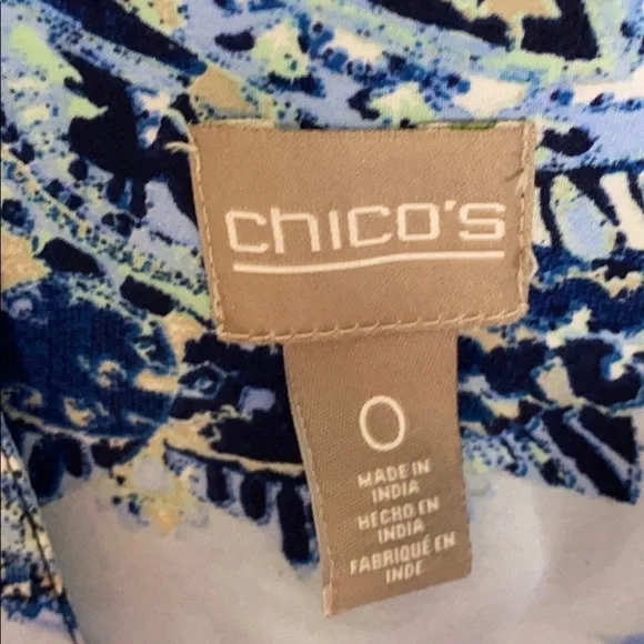 Chico’s Blue Paisley Blouse Size 0 (S/4) - Picture 2 of 5